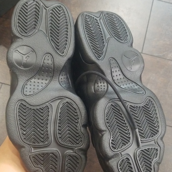 NEW in box Jordan all black 13 3Y boys kids - Picture 3 of 5